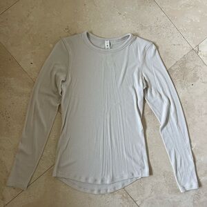 Lululemon Athletica Cream Long Sleeve Ribbed Tee